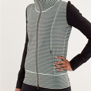 Lululemon daily yoga jacket